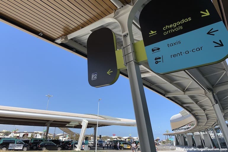 Faro Airport arrivals