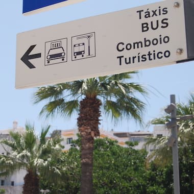 Albufeira transportation sign