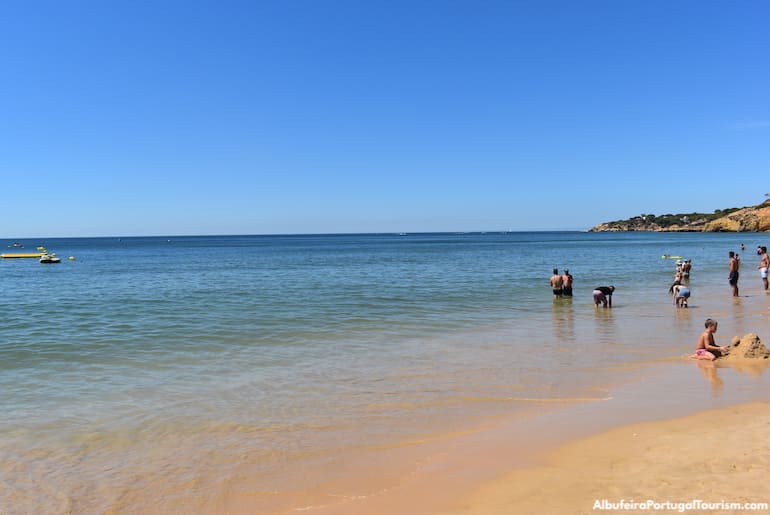 The calm water of Praia Maria Luísa, Albufeira